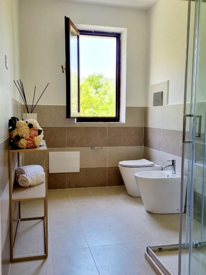 شقة Stazzo San Teodoro La Quercia Piscina Condivisa المظهر الخارجي الصورة