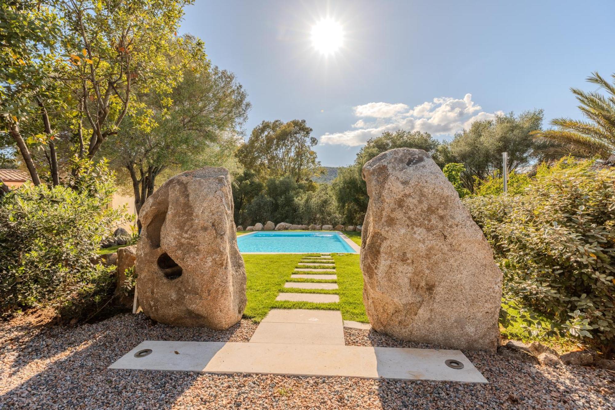 شقة Stazzo San Teodoro La Quercia Piscina Condivisa المظهر الخارجي الصورة